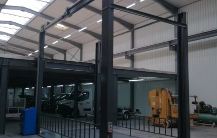Plateforme monte voiture SAGITTA L
