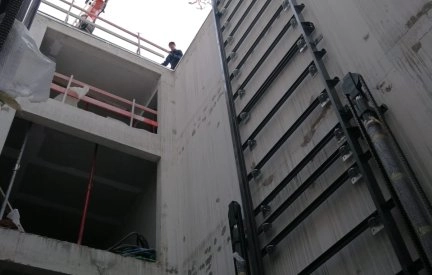 Plateforme monte voiture SAGITTA