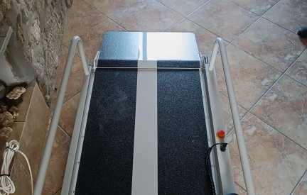Plateformes élévatrices à course réduite Liftboy