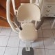 monte escalier tournant assise beige rail blanc