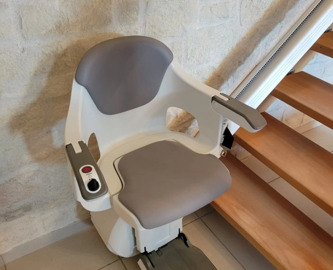 Siège monte-escalier Homeglide extra intérieur