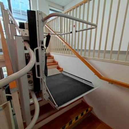 Plateforme courbe lehner stratos 1