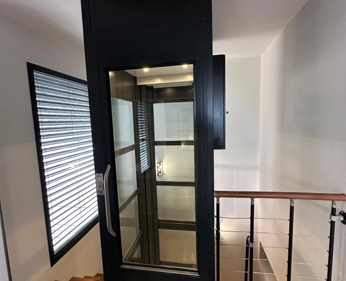 Elevateur motala home vitrage 4 faces