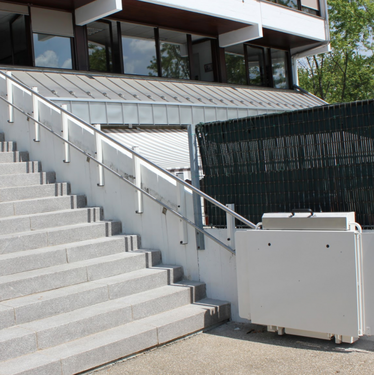 Plateforme escalier droit GTL20