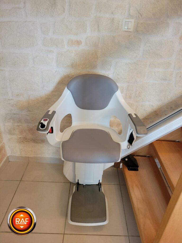 siège monte escalier droit homeglide extra dela marque Access bdd